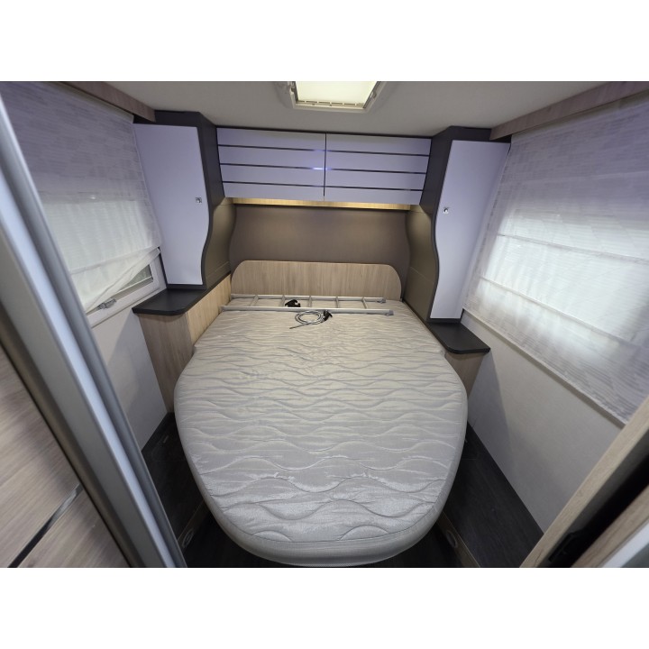Camping-car profilé d'occasion Challenger 328 Graphite édition anniversary VIP 2021 27200km état neuf