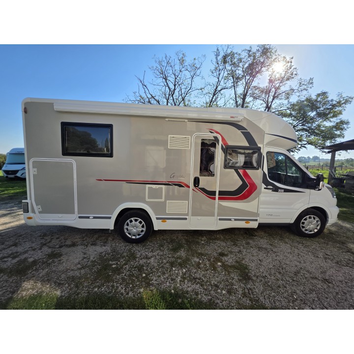 Challenger 308 boîte auto 170 cv 7.09m garantie 12 mois